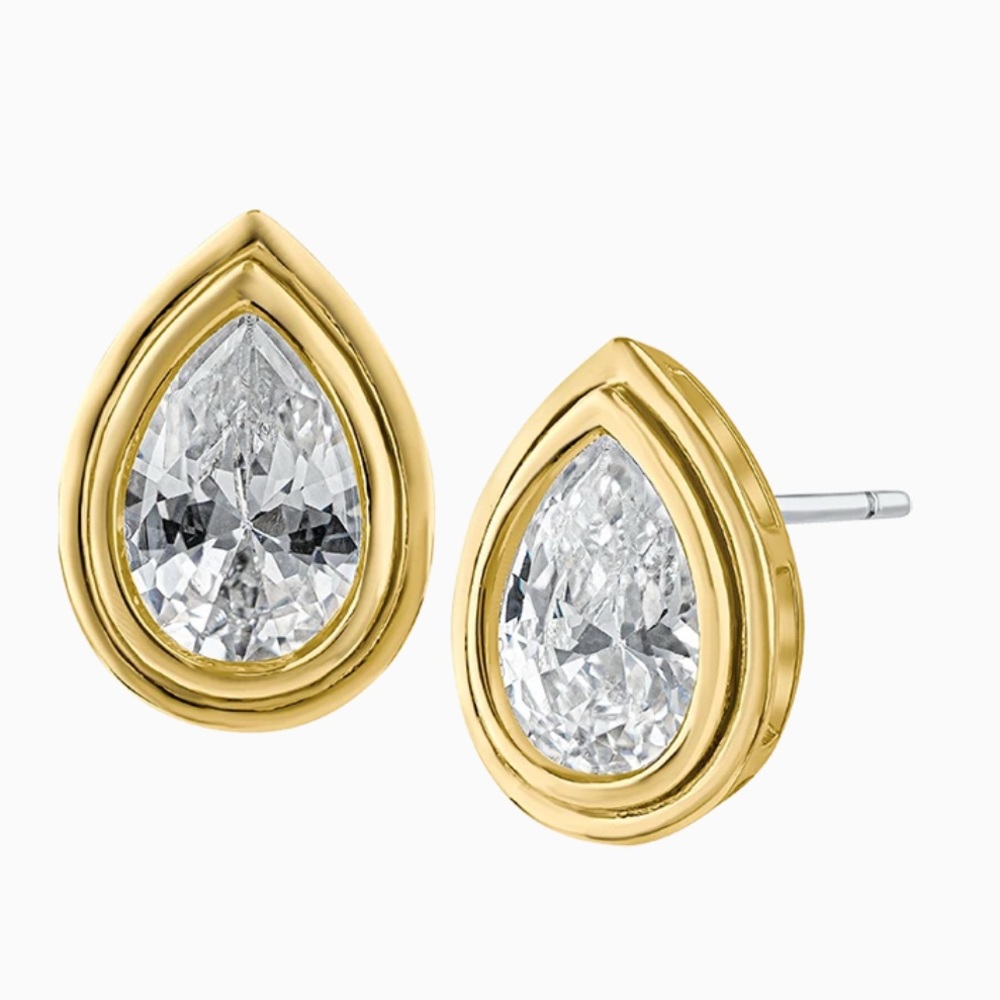 4CTTW Pear CZ Bezel Studs
CZ BY KENNETH JAY LANE